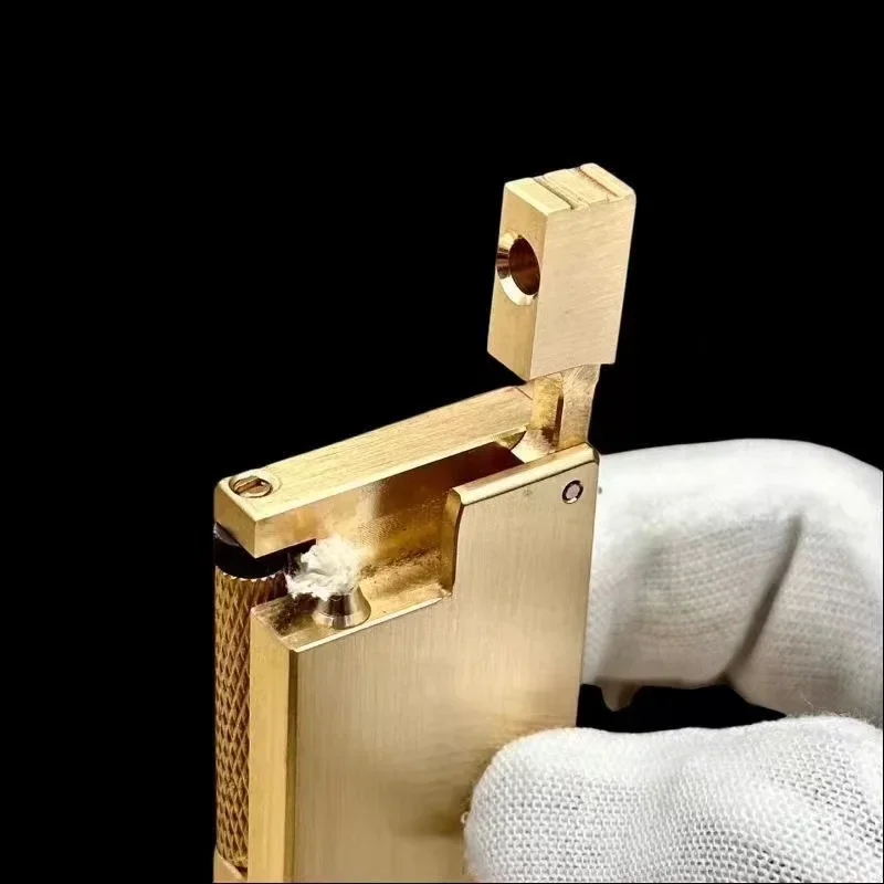 New Double Oil Compartment Lifting Arm Lighter Hand Carved Side Pulley Brass Lighter Men's Collection Gift New Double Oil Compartment Lifting Arm Lighter Hand Carved Side Pulley Brass Lighter Men's Collection Gift