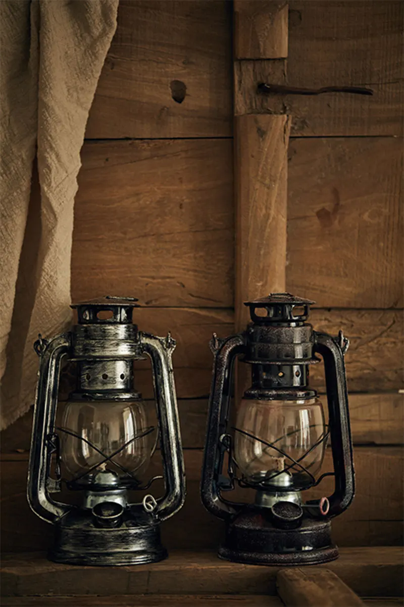 Retro Iron Kerosene Lamp with Wick Vintage Photography Props Home Decoration for Coffee Shop Figurines Miniatures Kerosene Lamp Retro Iron Kerosene Lamp with Wick Vintage Photography Props Home Decoration for Coffee Shop Figurines Miniatures Kerosene Lamp