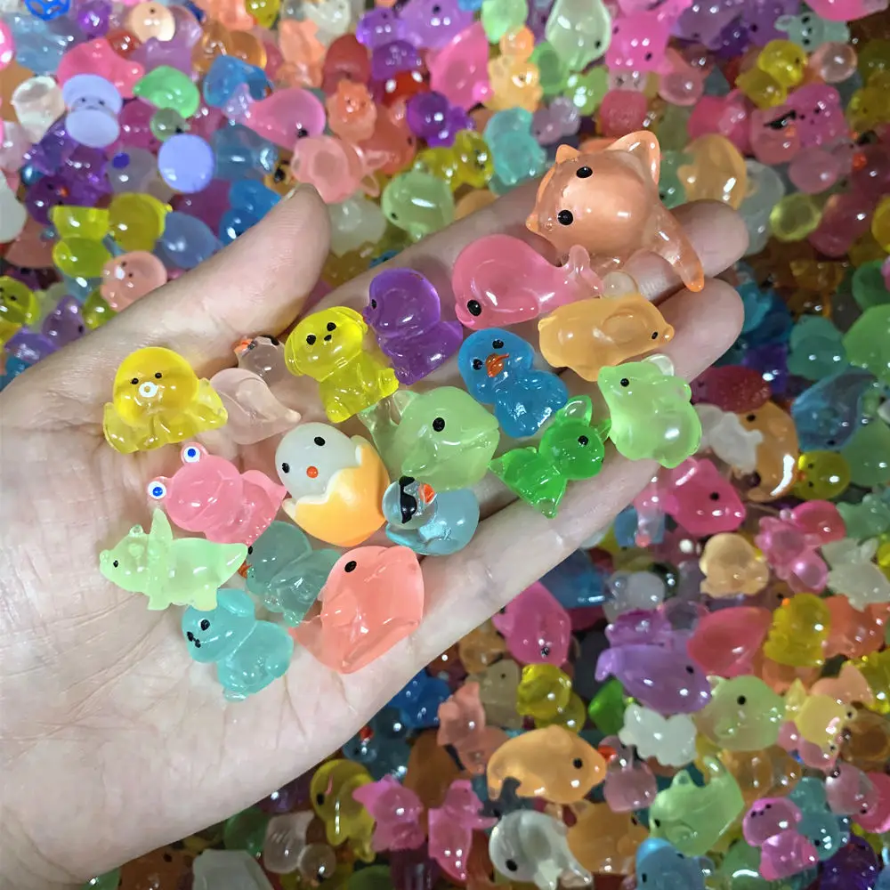 6/18/36/54pcs Luminous Mini Resin Animal Mushroom Figurine Glow in The Dark Miniature Figures Ornament Fairy Garden Accessories 6/18/36/54pcs Luminous Mini Resin Animal Mushroom Figurine Glow in The Dark Miniature Figures Ornament Fairy Garden Accessories