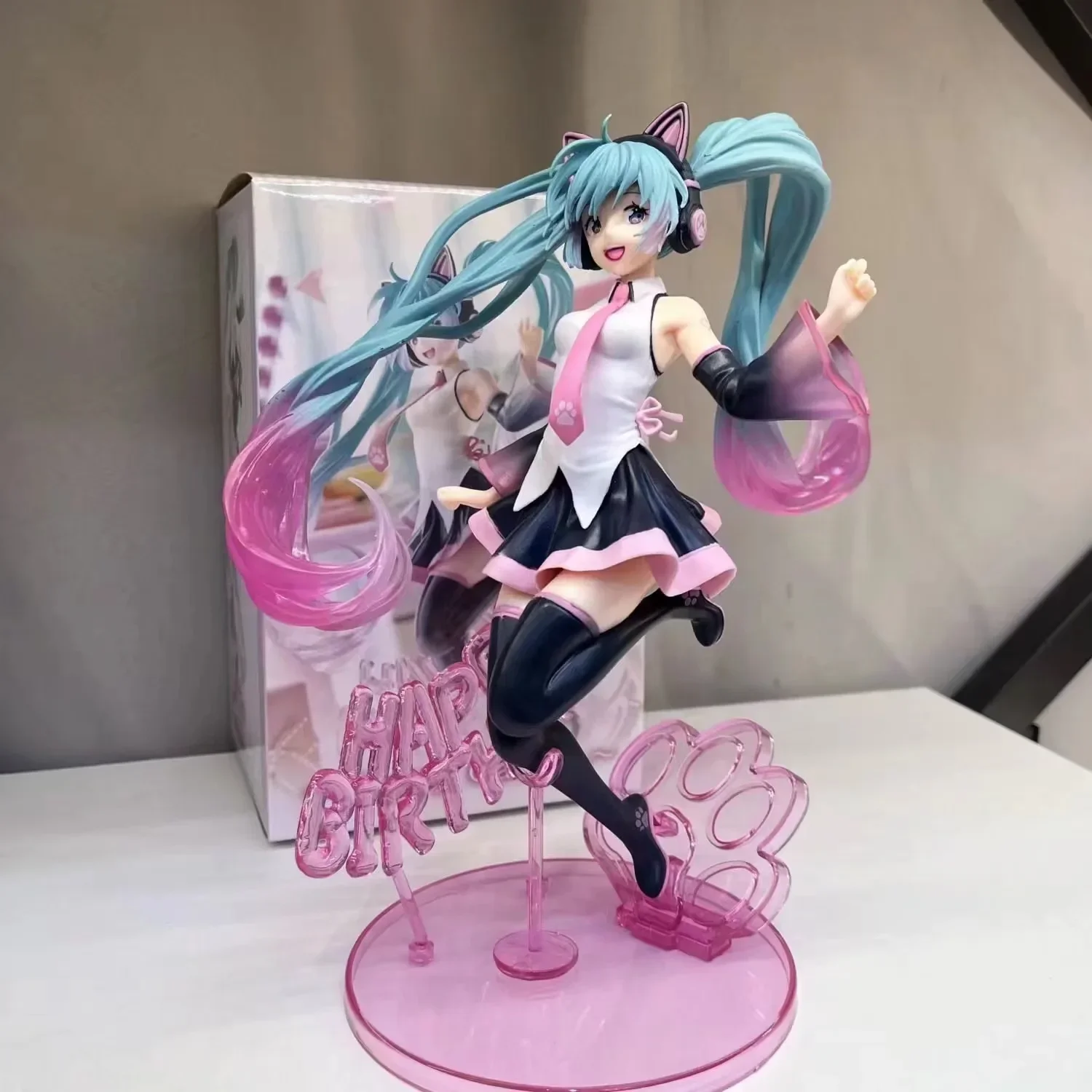Limited Edition Anime Figure Virtual Singer Hatsune Miku 14~25cm PVC Action Figure Limited Edition Anime Figure Virtual Singer Hatsune Miku 14~25cm PVC Action Figure
