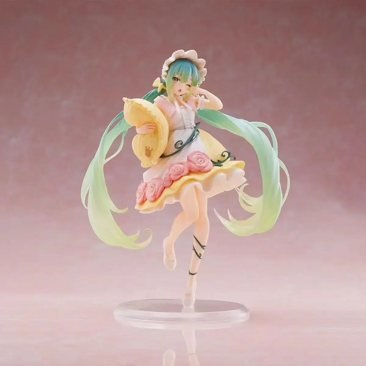 Limited Edition Anime Figure Virtual Singer Hatsune Miku 14~25cm PVC Action Figure Limited Edition Anime Figure Virtual Singer Hatsune Miku 14~25cm PVC Action Figure