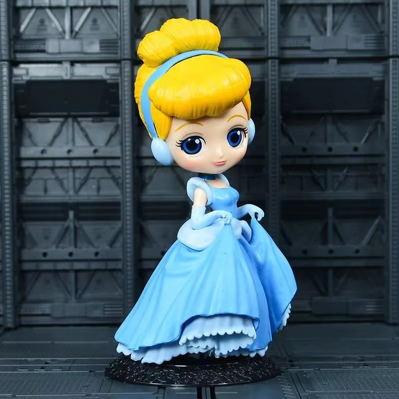 Disney 14cm Q version Princes Cinderella PVC Action Figures Model Doll Toys