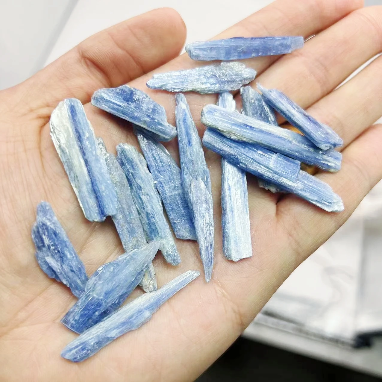 Natural Kyanite Strip Crystal Quartz Blue Raw Stone Mineral Specimen Reiki Healing DIY Gemstone Crystals Chip Home Decor Gift