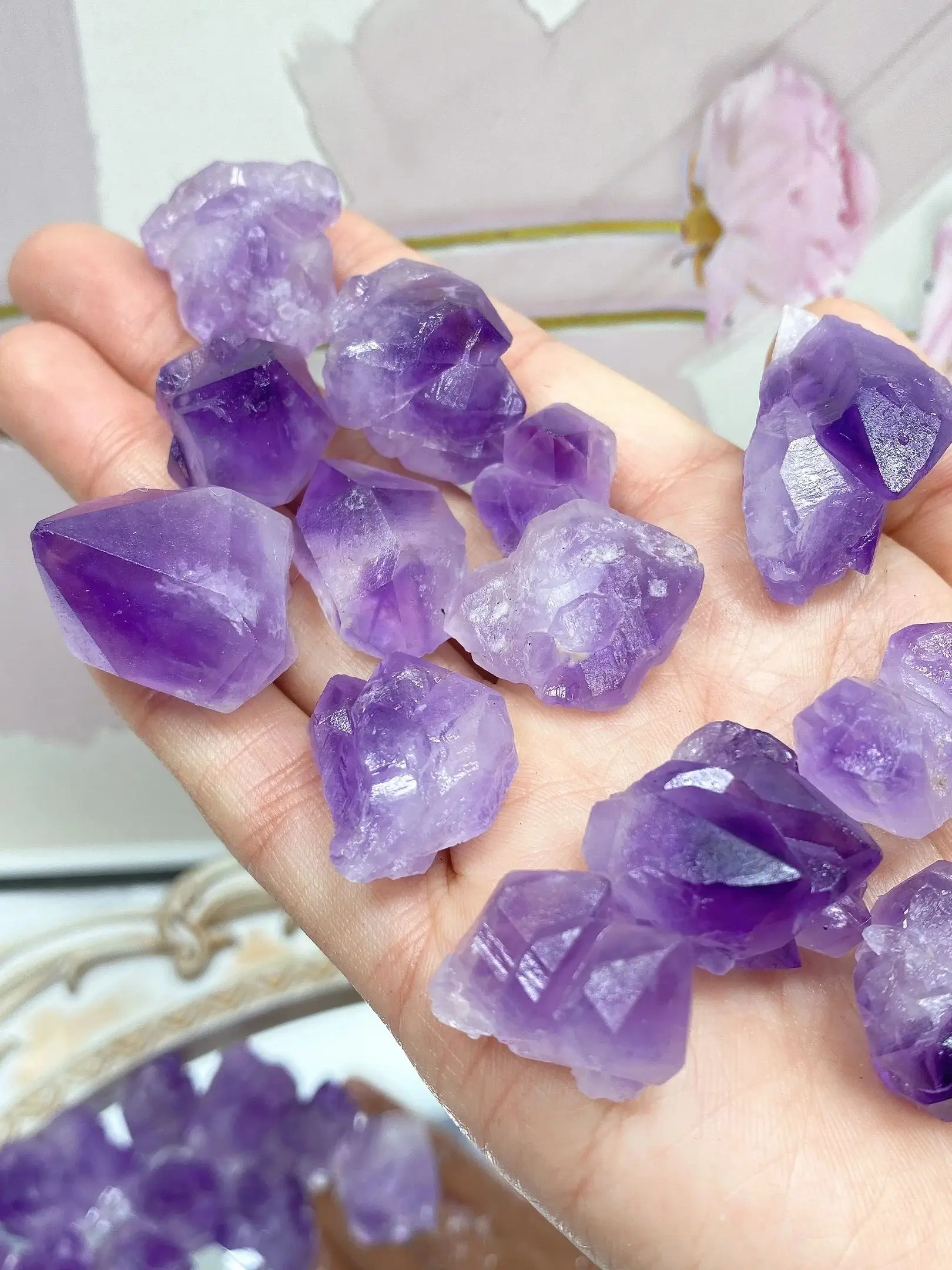 Natural Amethyst Flower Quartz Irregular Raw Stone Mineral Specimen Crystal Home Decoration Aquarium Decoration Crystal Gravel