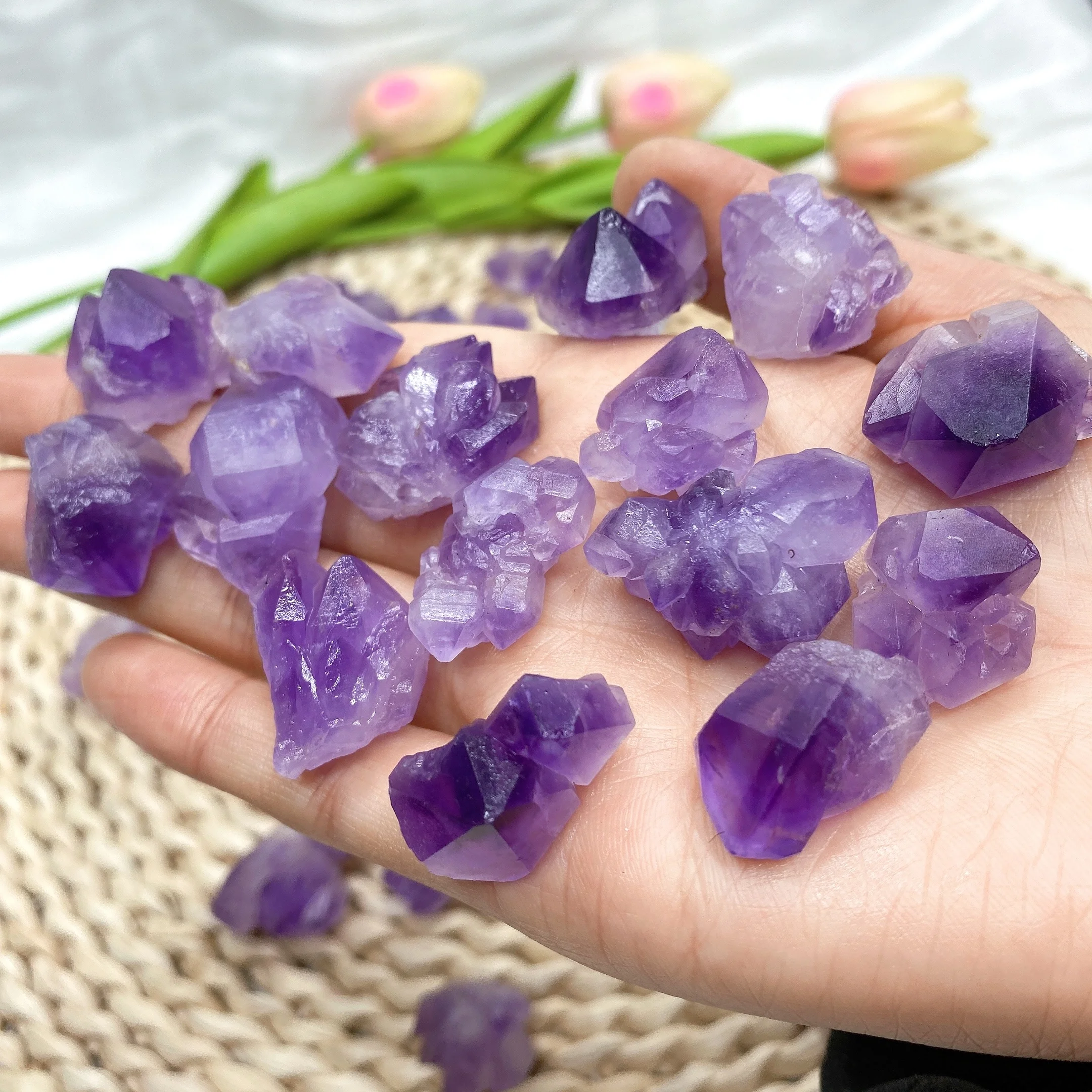 Natural Amethyst Flower Quartz Irregular Raw Stone Mineral Specimen Crystal Home Decoration Aquarium Decoration Crystal Gravel