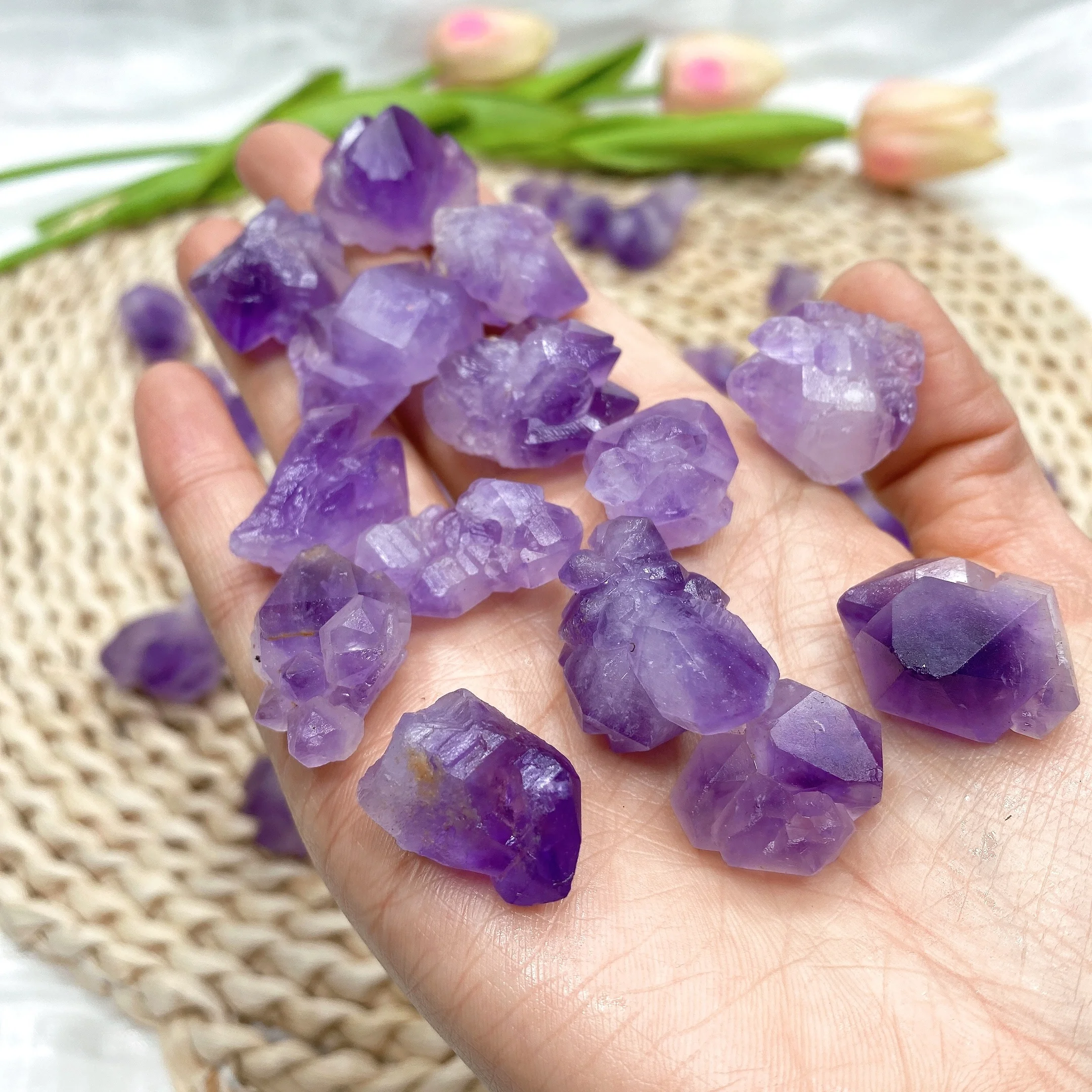 Natural Amethyst Flower Quartz Irregular Raw Stone Mineral Specimen Crystal Home Decoration Aquarium Decoration Crystal Gravel