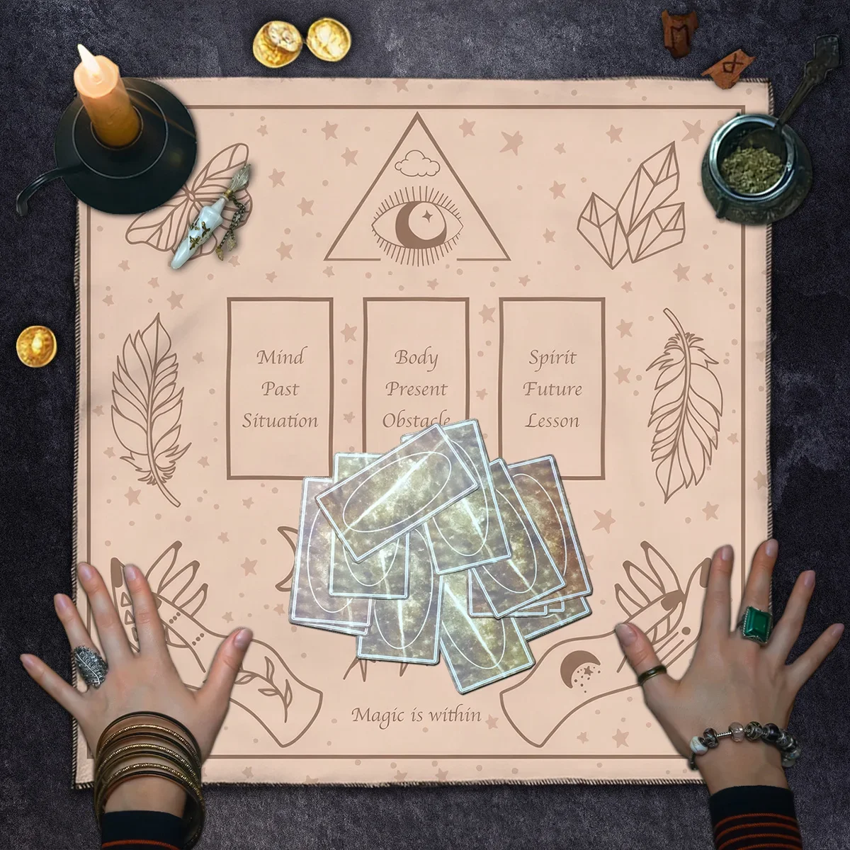 Moon Phase Cards Tarot Card Tablecloth Flowers Altar Cloth Pagan Pendulum Witchcraft Astrology Card Mat for Room Home Decor