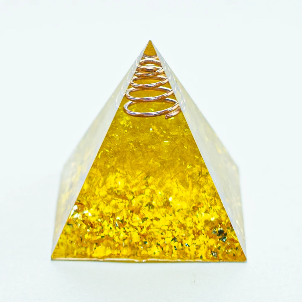 1.57inch Natural Crystal Pyramid Energy Quartz Amethyst Reiki Healing Crystal Chakra Resin Pyramid Meditation Tool Home Decor