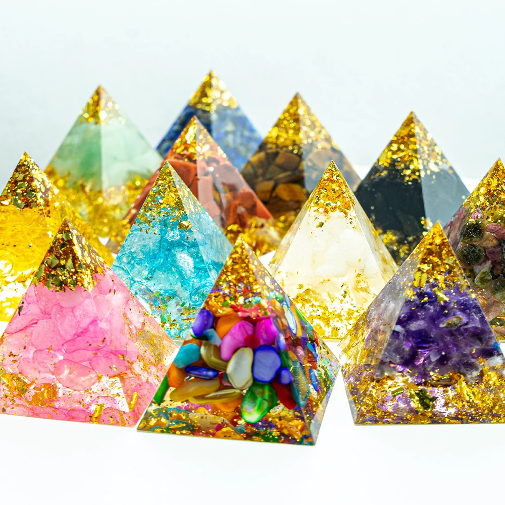 1.18in Natural Crystal Pyramid Energy Generator Quartz Amethyst Reiki Healing Crystal Chakra Pyramid Meditation Tool Home Decor