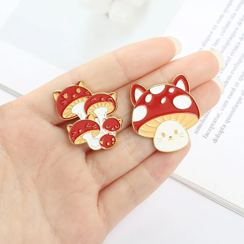 Anime Red Mushroom Enamel Pin Badge Cute Face Plant Brooches for Women Girl Cartoon Backpacks Lapel Pins Jewelry Gift Wholesale