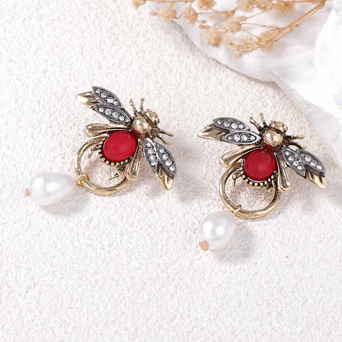 2025 New ZAA Vintage Metal Animals Earrings Imitation Pearl Drop Earrings for Women Fashion Jewelry Holiday Party Gifts