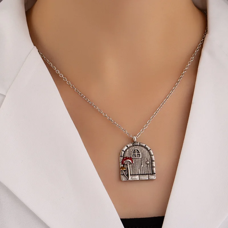 Makersland Unique Mushroom Necklace For Women Cute Mushroom Pendant Jewelry Gifts Fashion Chain Necklaces For Girls Wholesale Makersland Unique Mushroom Necklace For Women Cute Mushroom Pendant Jewelry Gifts Fashion Chain Necklaces For Girls Wholesale