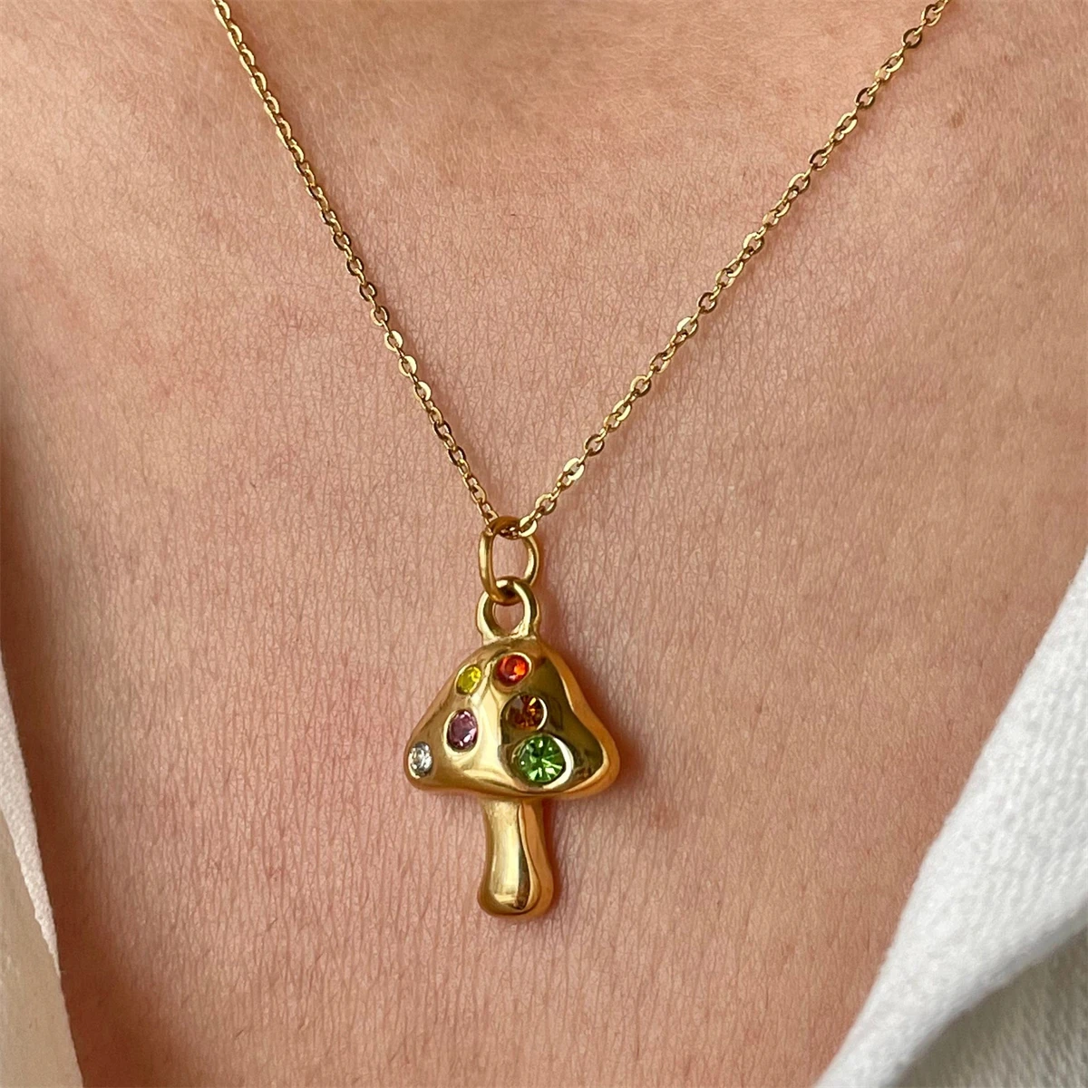 Titanium Steel Gold Mushroom Necklace Lucky Symbol Embedded with Zirconium Pendant Plated with True Gold for Color Protection