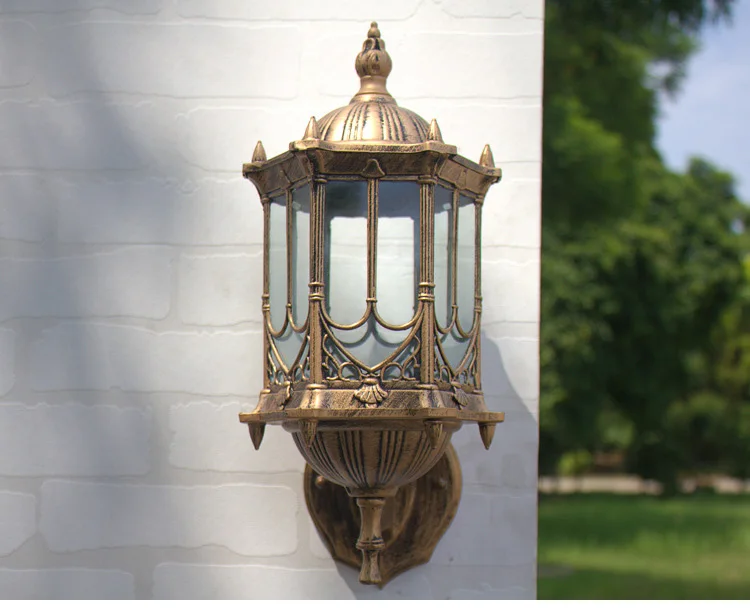 Retro Outdoor Waterproof Antirust E27 Wall Lamp Garden Gateway Sconce Courtyard Corridor Villa Bra Residential Balcony Lights