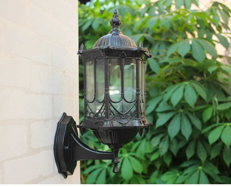 Retro Outdoor Waterproof Antirust E27 Wall Lamp Garden Gateway Sconce Courtyard Corridor Villa Bra Residential Balcony Lights