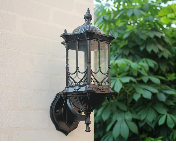 Retro Outdoor Waterproof Antirust E27 Wall Lamp Garden Gateway Sconce Courtyard Corridor Villa Bra Residential Balcony Lights
