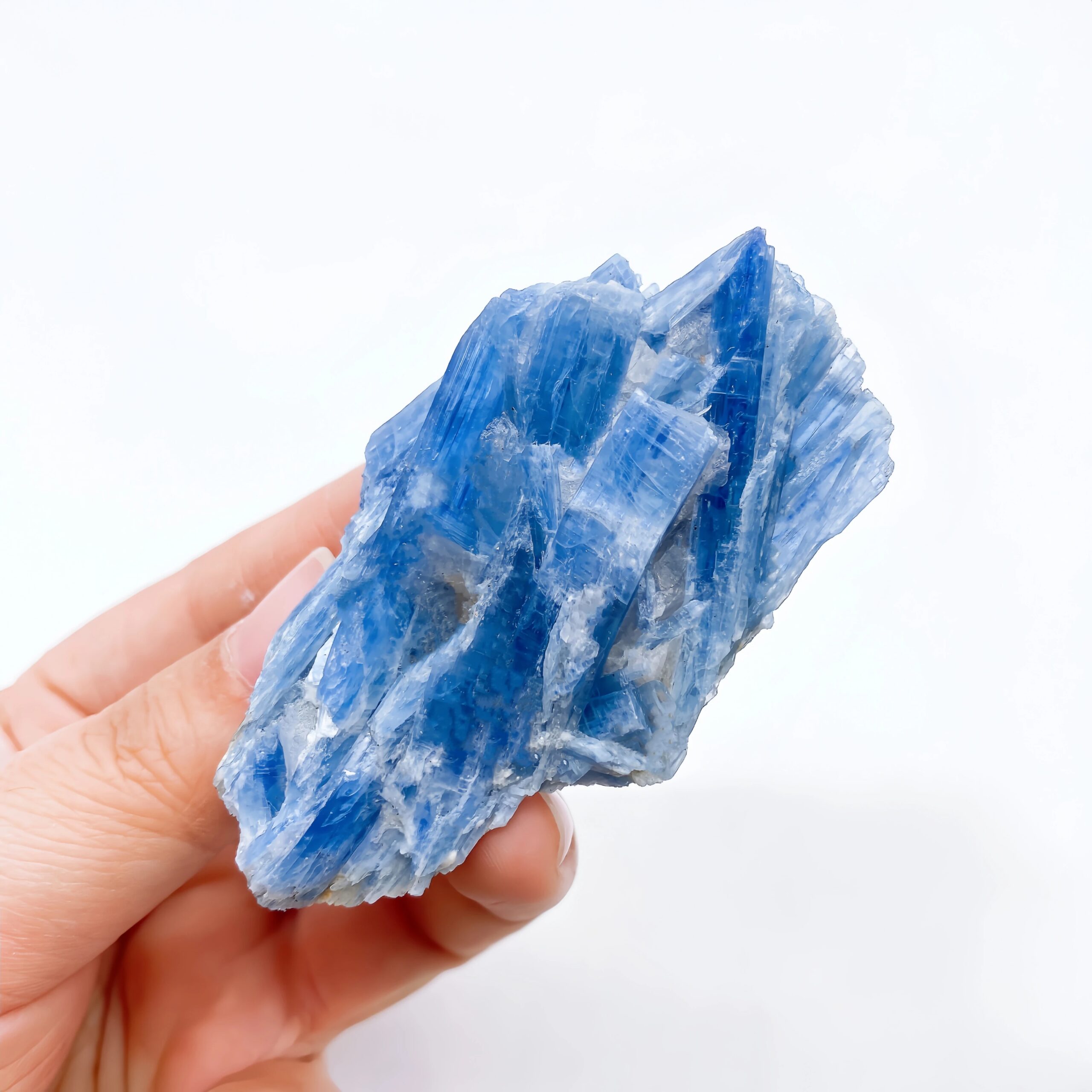 Natural Mineral Kyanite Crystal Specimen Rough Stone Raw Gemstone Chip Reiki Healing Wicca Spiritual Gift Home Decor Collecition