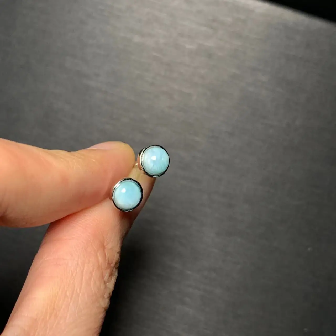 HEYYA STONE Round Natural Larimar Stud Earrings For Women 925 Silver Earrings Simple Fine Jewelry Stone Gemstone Classic Style HEYYA STONE Round Natural Larimar Stud Earrings For Women 925 Silver Earrings Simple Fine Jewelry Stone Gemstone Classic Style