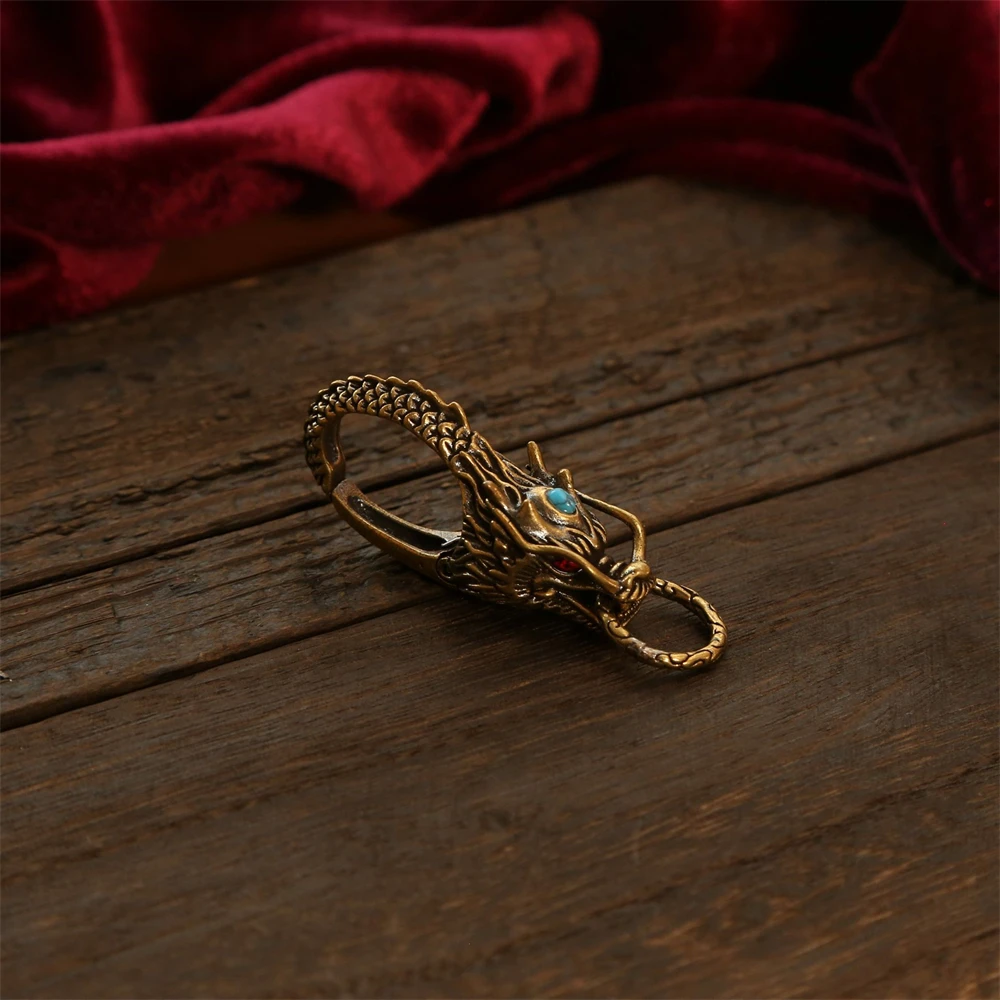 Chinese Dragon Head Keychain & Car Pendant Vintage Brass Red Eyes Protection Amulet Exquisite Craft Jewelry Gift for Men Women Chinese Dragon Head Keychain & Car Pendant Vintage Brass Red Eyes Protection Amulet Exquisite Craft Jewelry Gift for Men Women