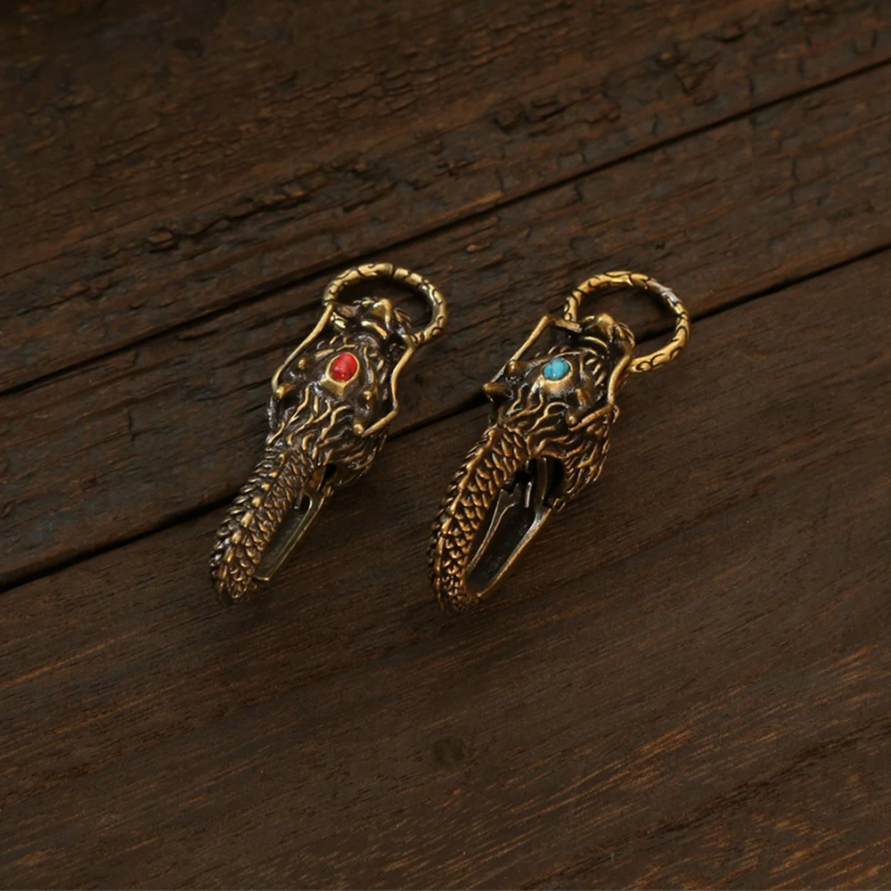 Chinese Dragon Head Keychain & Car Pendant Vintage Brass Red Eyes Protection Amulet Exquisite Craft Jewelry Gift for Men Women Chinese Dragon Head Keychain & Car Pendant Vintage Brass Red Eyes Protection Amulet Exquisite Craft Jewelry Gift for Men Women