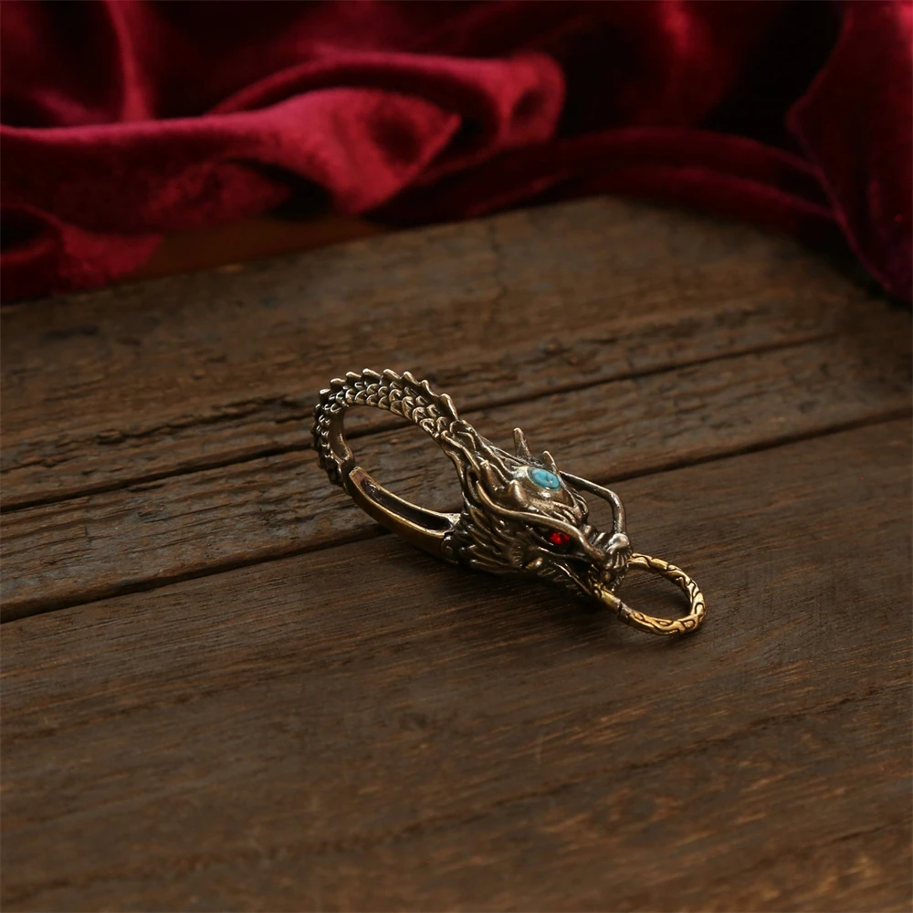Chinese Dragon Head Keychain & Car Pendant Vintage Brass Red Eyes Protection Amulet Exquisite Craft Jewelry Gift for Men Women Chinese Dragon Head Keychain & Car Pendant Vintage Brass Red Eyes Protection Amulet Exquisite Craft Jewelry Gift for Men Women