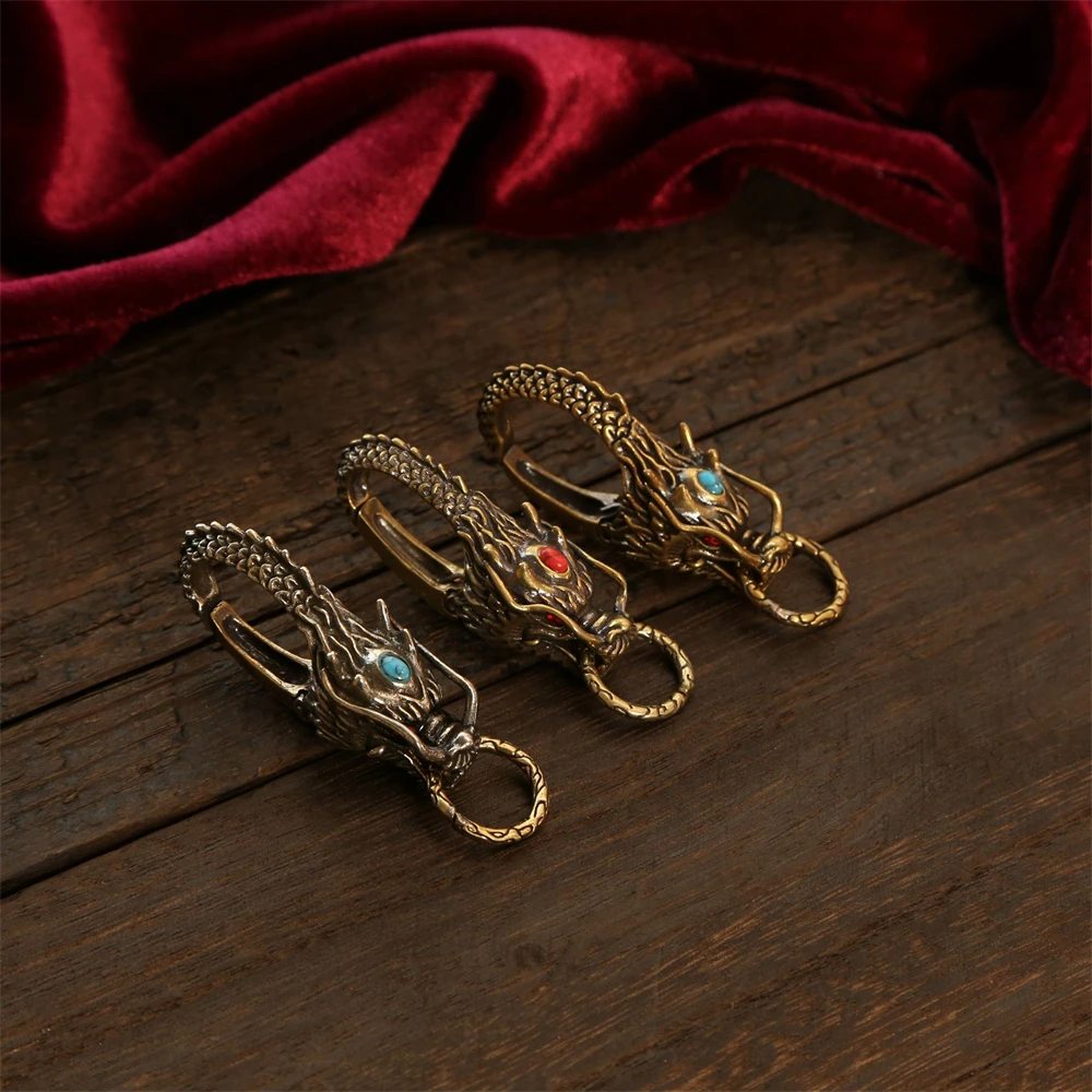 Chinese Dragon Head Keychain & Car Pendant Vintage Brass Red Eyes Protection Amulet Exquisite Craft Jewelry Gift for Men Women Chinese Dragon Head Keychain & Car Pendant Vintage Brass Red Eyes Protection Amulet Exquisite Craft Jewelry Gift for Men Women
